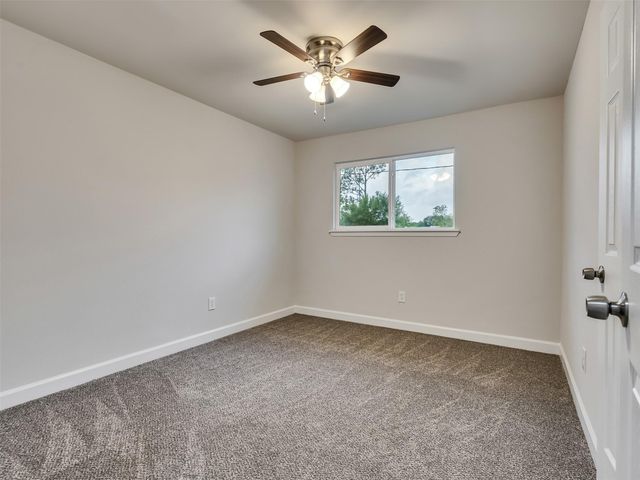 1905 County Road 235, Alvin, TX 77511