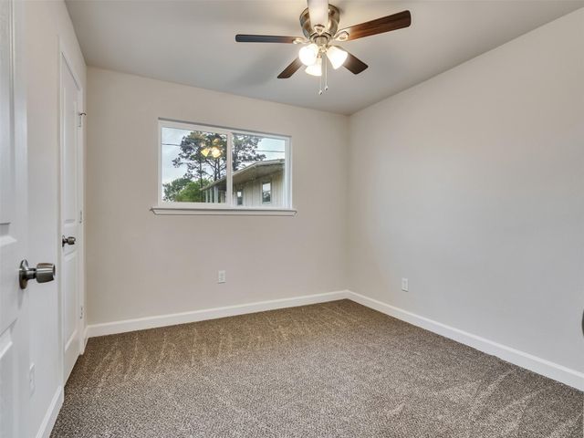 1905 County Road 235, Alvin, TX 77511