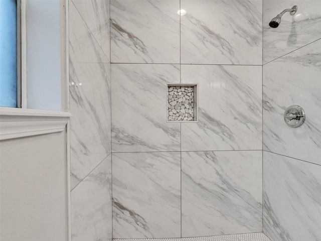 1905 County Road 235, Alvin, TX 77511