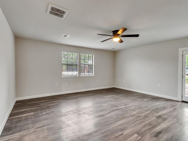 1905 County Road 235, Alvin, TX 77511