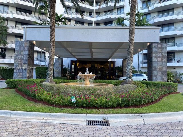 3300 NE 191st Street 1603, Aventura, FL 33180