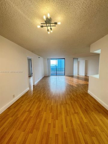 3300 NE 191st Street 1603, Aventura, FL 33180