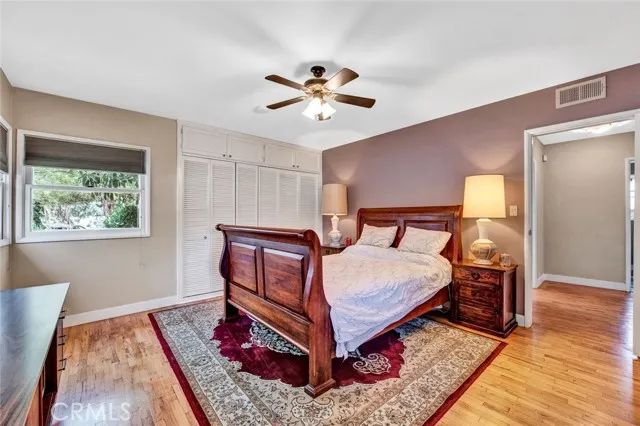 1135 W 10th Street, Santa Ana, CA 92703