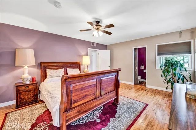 1135 W 10th Street, Santa Ana, CA 92703