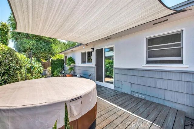 1135 W 10th Street, Santa Ana, CA 92703