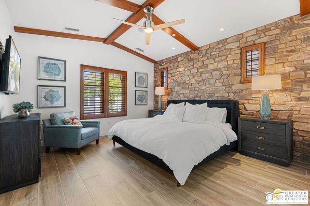 253 Calle La Soledad, Palm Springs, CA 92262