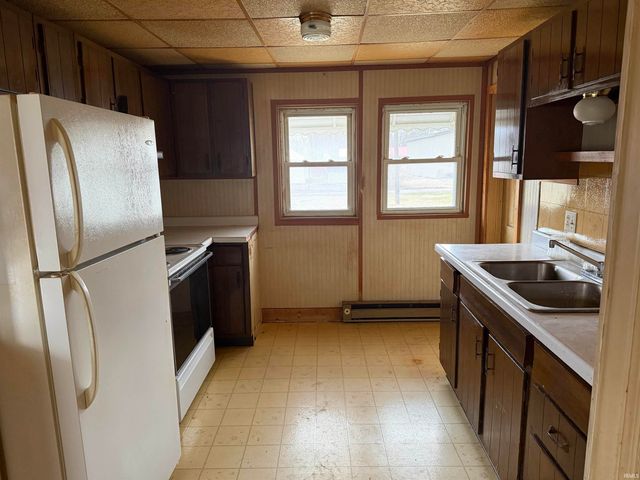 715 Elm Street, Decatur, IN 46733