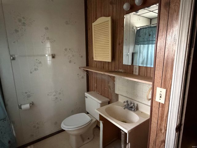 715 Elm Street, Decatur, IN 46733