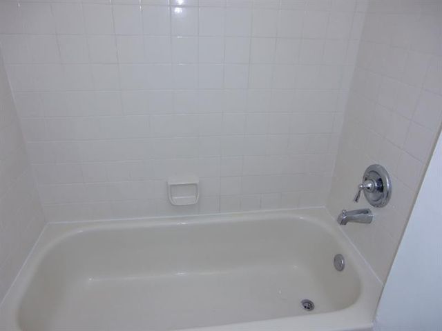 3243 104 Avenue, Coral Springs, FL 33065