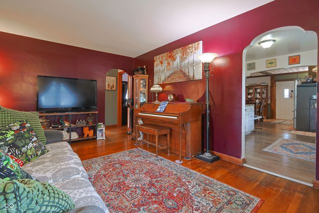 1419 25th Street, Columbus, IN 47201