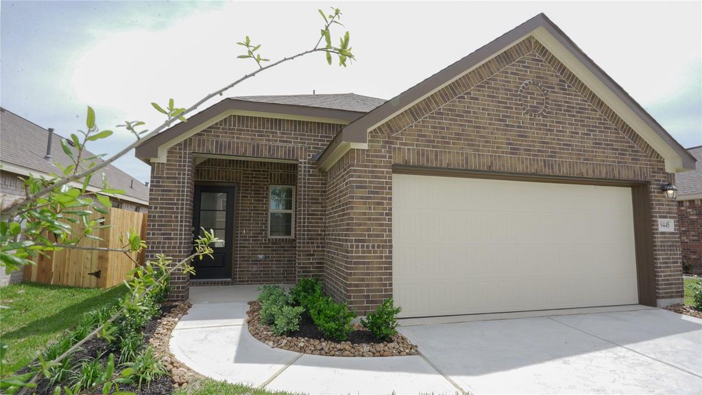 19445 Peppazzi Drive, New Caney, TX 77357