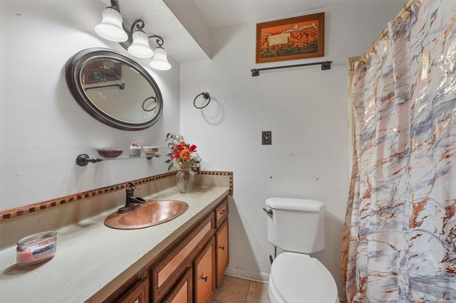 501 Woodridge Drive, Conroe, TX 77306