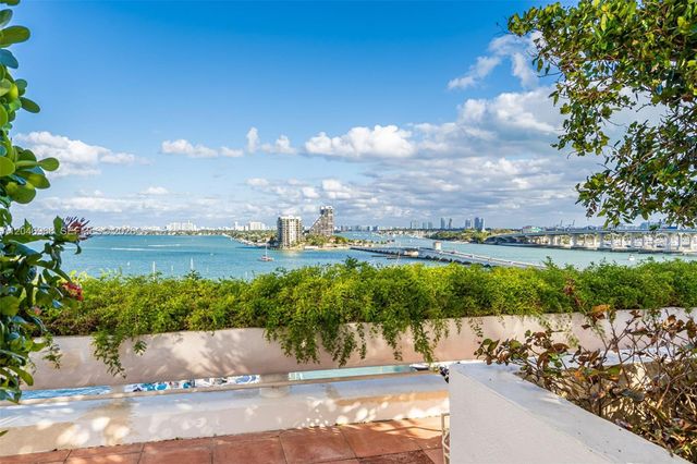 1717 N N BAYSHORE DR A-1953, Miami, FL 33132