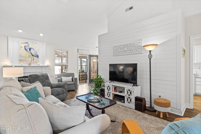 1609 Eyota Drive SW, Ocean Isle Beach, NC 28469