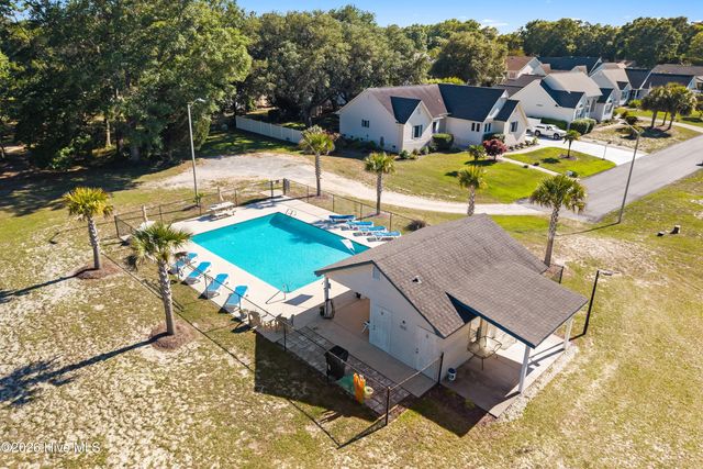 1609 Eyota Drive SW, Ocean Isle Beach, NC 28469