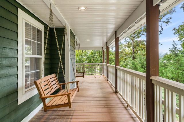 2103 Pooh Corner, Hiawassee, GA 30546