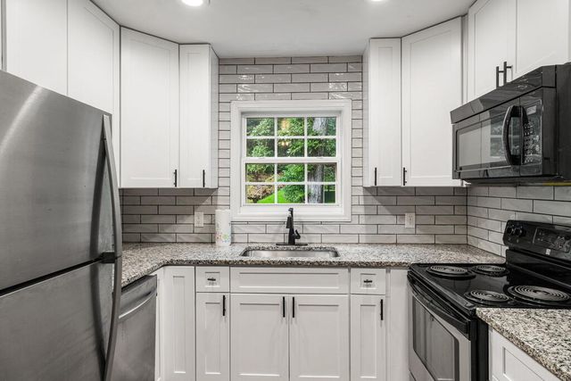 2103 Pooh Corner, Hiawassee, GA 30546