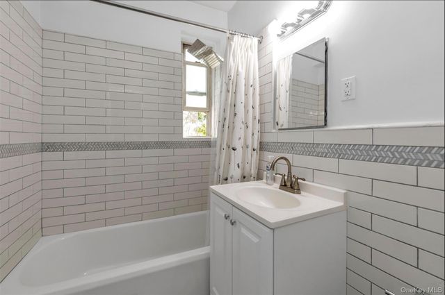 76-36 113th Street 2B, Forest Hills, NY 11375