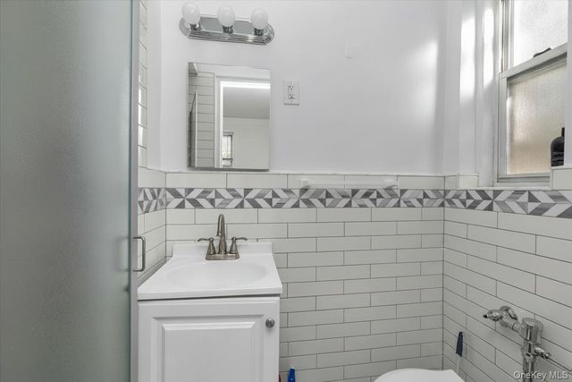 76-36 113th Street 2B, Forest Hills, NY 11375