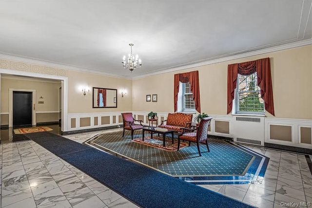 76-36 113th Street 2B, Forest Hills, NY 11375
