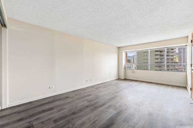 2525 Date Street 603, Honolulu, HI 96826