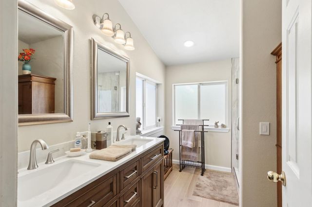 27197 Norton Grade Rd, Colfax, CA 95713