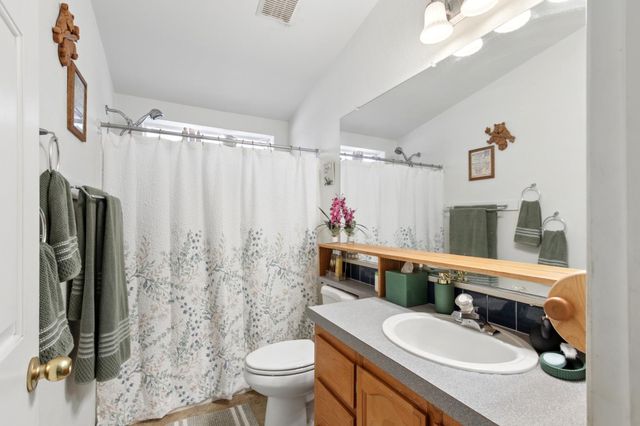 27197 Norton Grade Rd, Colfax, CA 95713