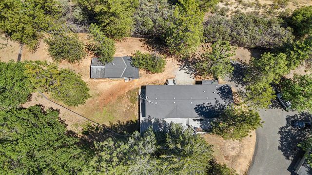 27197 Norton Grade Rd, Colfax, CA 95713