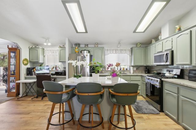27197 Norton Grade Rd, Colfax, CA 95713
