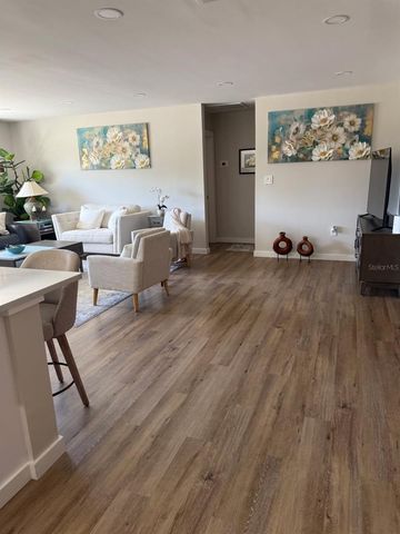 5247 CARMILFRA DRIVE, Sarasota, FL 34231