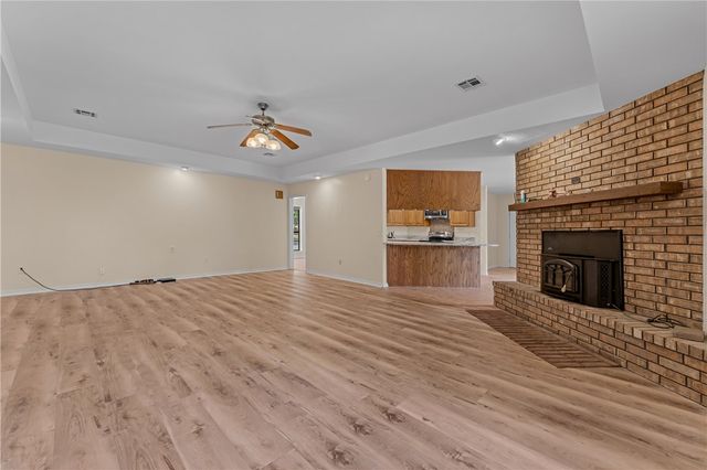 110 N 85th Avenue, Fayetteville, AR 72704