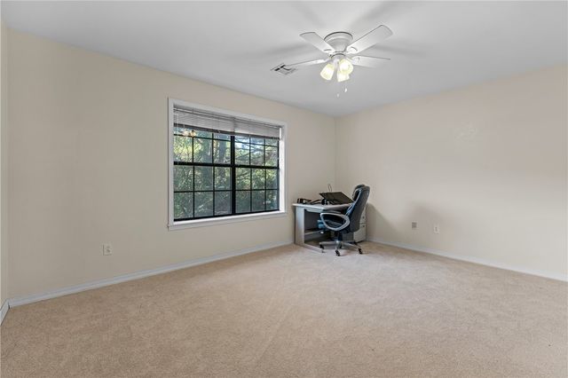 110 N 85th Avenue, Fayetteville, AR 72704