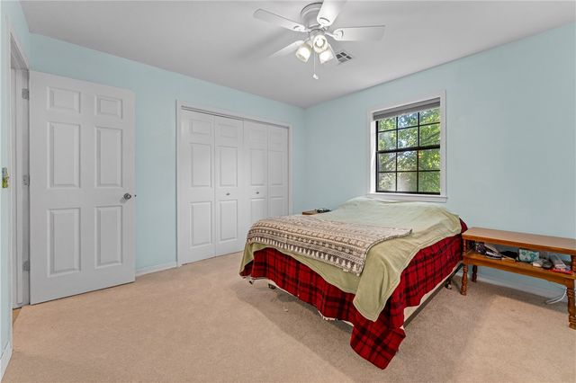 110 N 85th Avenue, Fayetteville, AR 72704