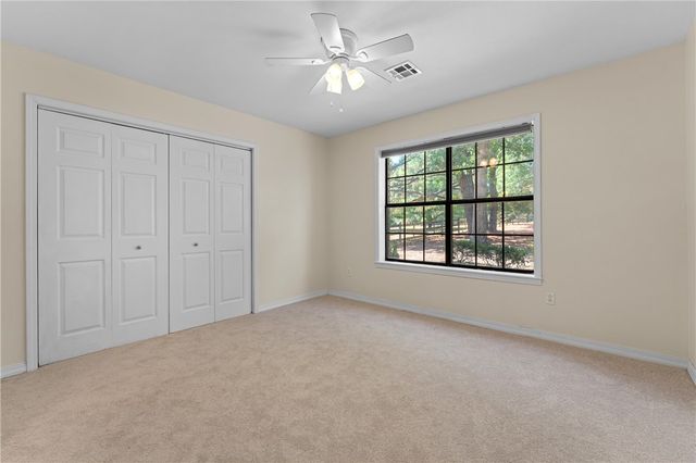 110 N 85th Avenue, Fayetteville, AR 72704