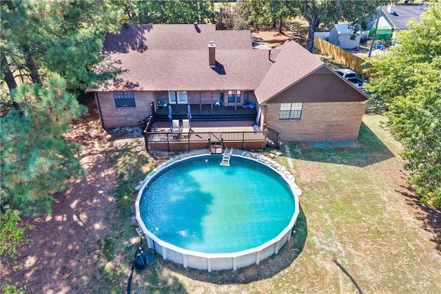 110 N 85th Avenue, Fayetteville, AR 72704