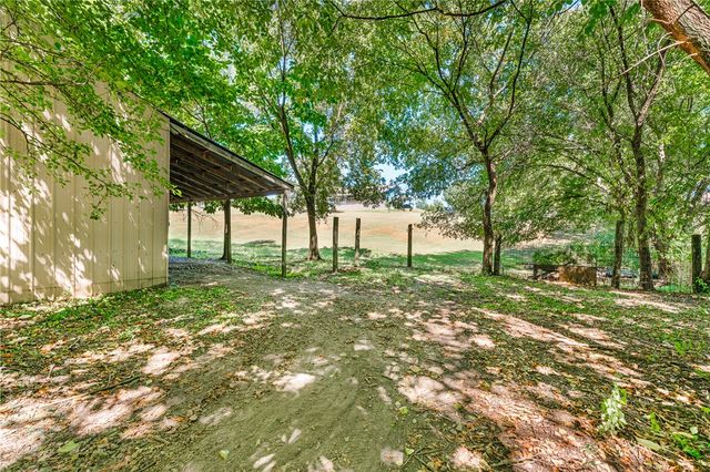 110 N 85th Avenue, Fayetteville, AR 72704