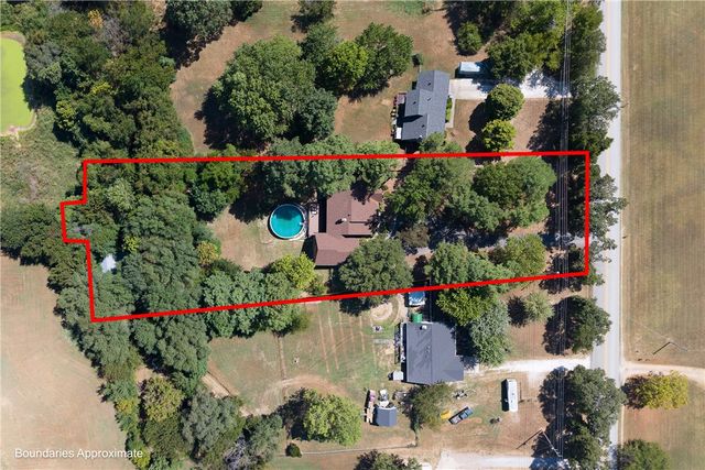 110 N 85th Avenue, Fayetteville, AR 72704