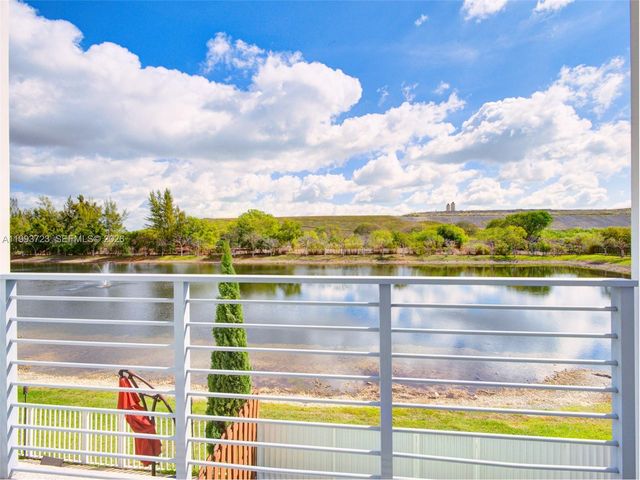 7159 NW 102nd Place, Doral, FL 33178