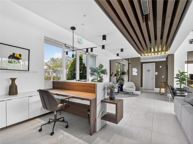 7159 NW 102nd Place, Doral, FL 33178