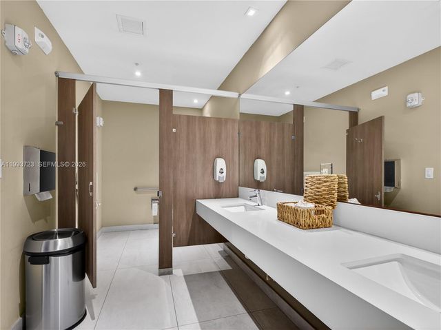 7159 NW 102nd Place, Doral, FL 33178