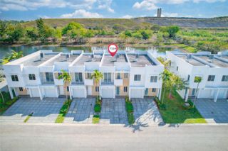 7159 NW 102nd Place, Doral, FL 33178