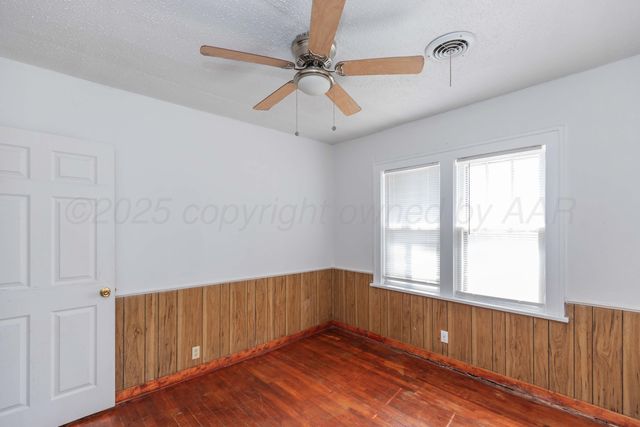 1129 E Francis Avenue, Pampa, TX 79065