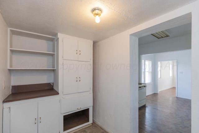 1129 E Francis Avenue, Pampa, TX 79065