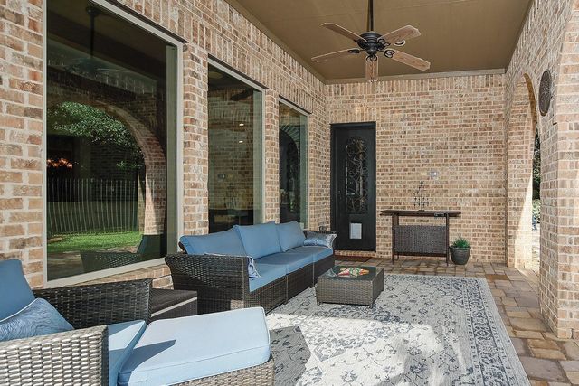 22 Lake Reverie Place, The Woodlands, TX 77375