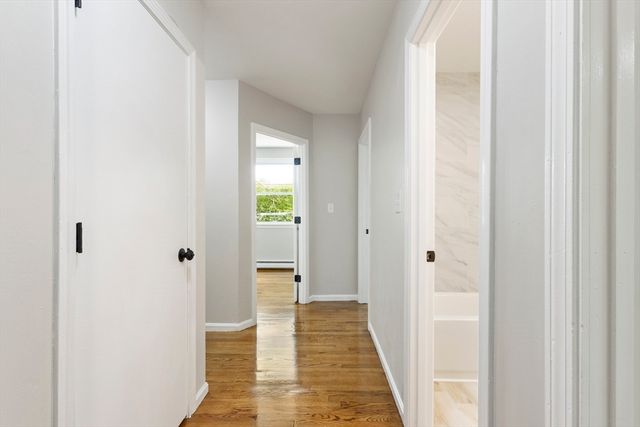 50 Oak St, Mansfield, MA 02048