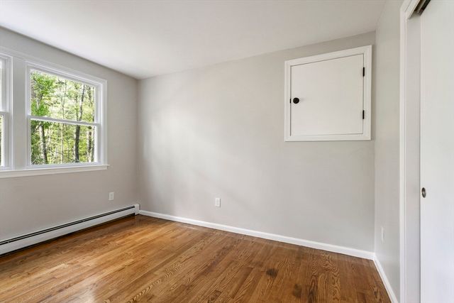50 Oak St, Mansfield, MA 02048