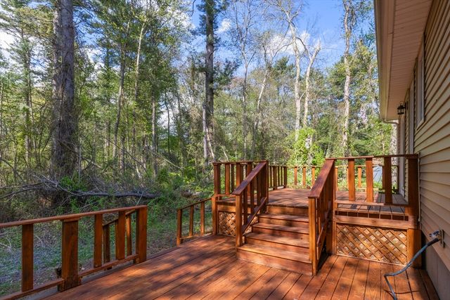 50 Oak St, Mansfield, MA 02048