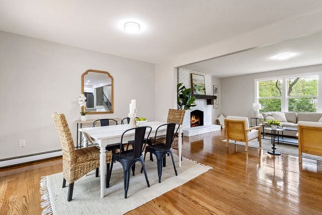 50 Oak St, Mansfield, MA 02048