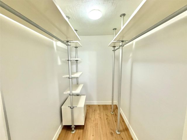 2750 Holly Hall Street 504, Houston, TX 77054