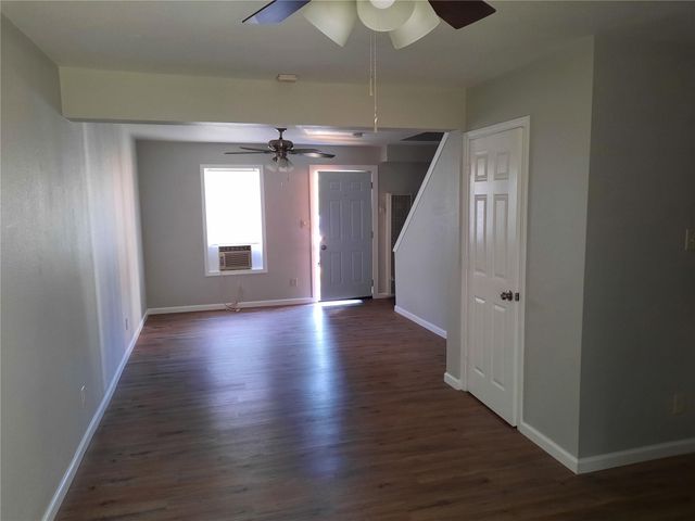 1011 Vine Street 19, Weatherford, TX 76086